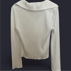 White Ribbed Long Sleeve Top